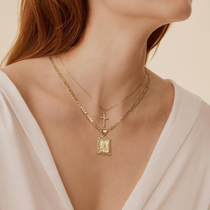 Collar con Inicial 14K