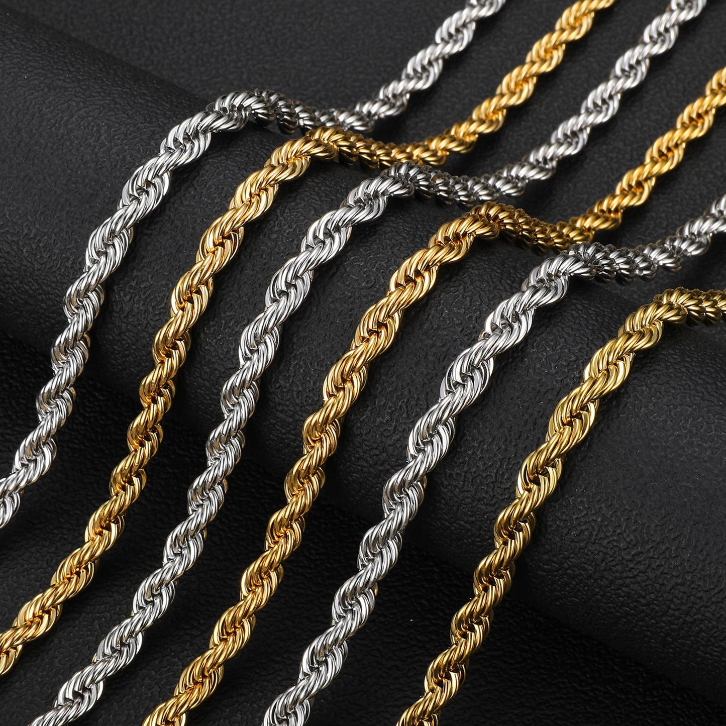 Collar de Cadena Twist en Acero Inoxidable