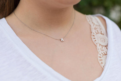 Collar Choker con Inicial Pequeña, Personalizado con Nombre