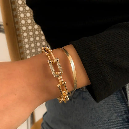 Set de 2 pulseras llamativas: cadena con cierre y espiga