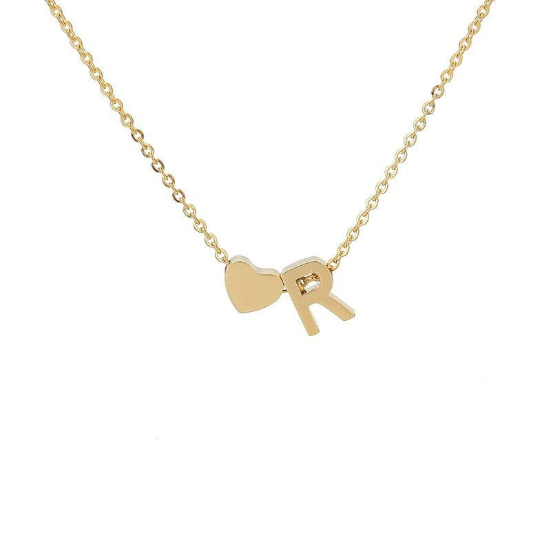 Collar con Inicial Love en Acero Inoxidable