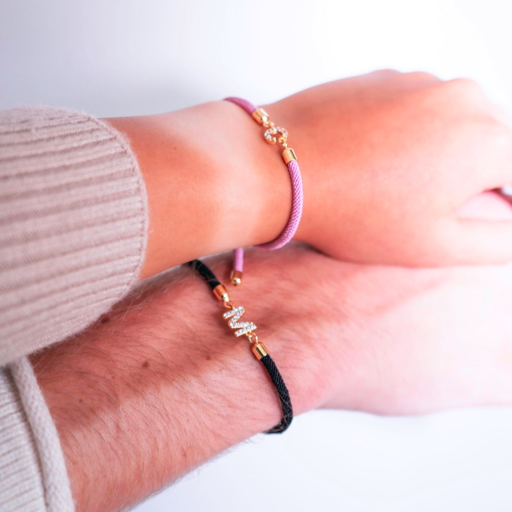 Pulsera personalizada Unión con inicial y diamantes