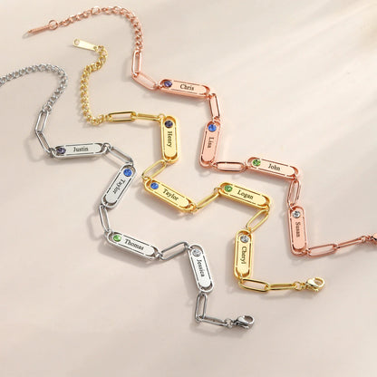 Pulsera delicada de eslabones clip con nombre y piedra de nacimiento