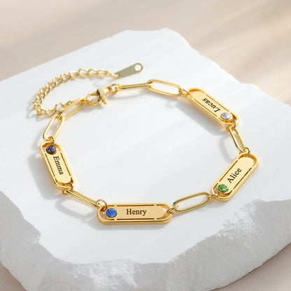 Pulsera delicada de eslabones clip con nombre y piedra de nacimiento