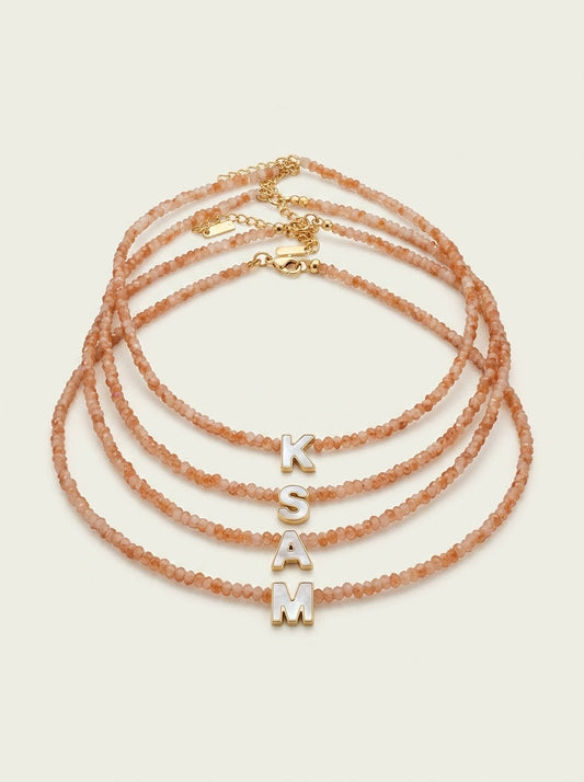 Collar con Piedras e Inicial