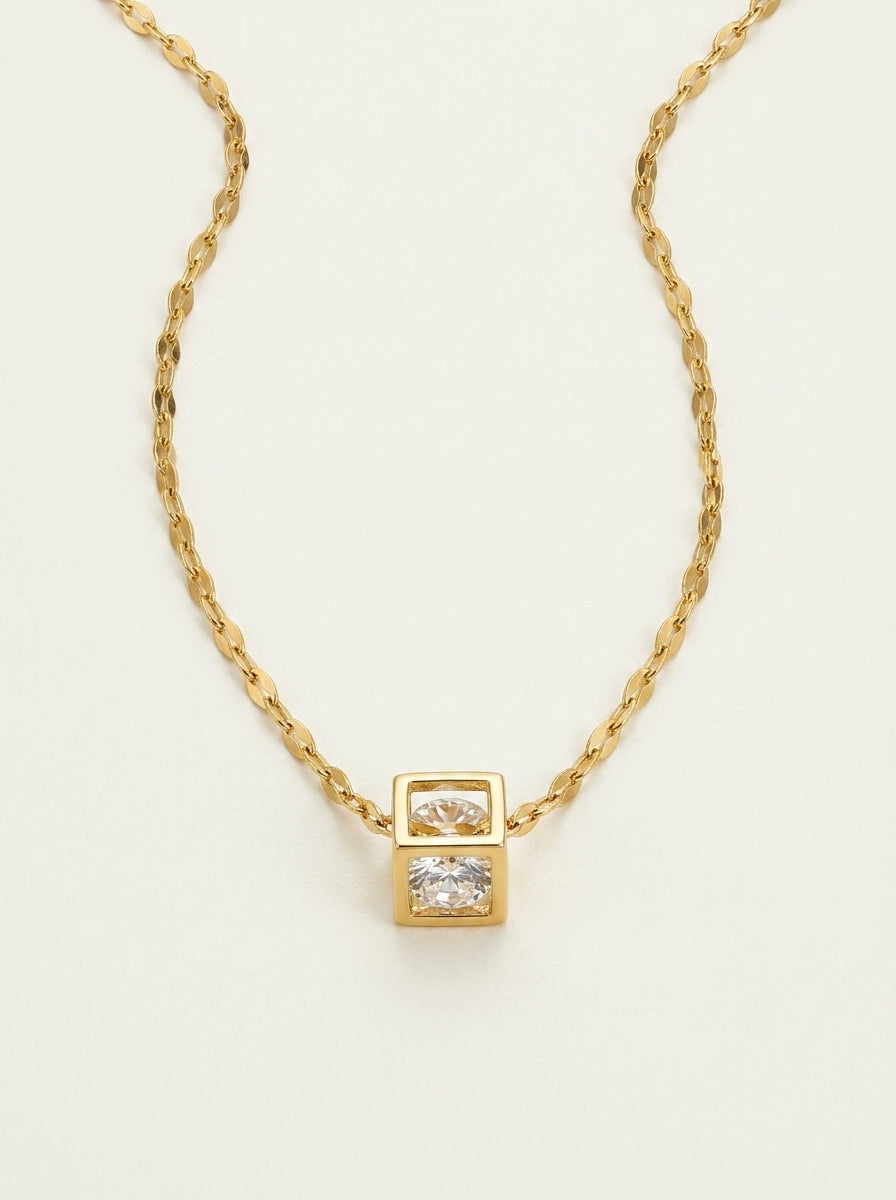 Colección de Collares Delicados Icónicos