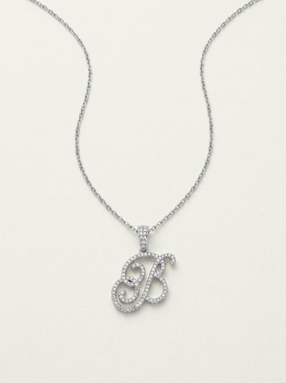 Collar Inicial Cursiva Luxe con Brillo