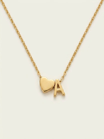 Collar con Inicial Love en Acero Inoxidable