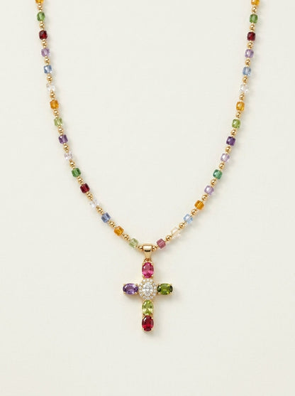 Collar Delicado de Cruz con Gemas de Colores