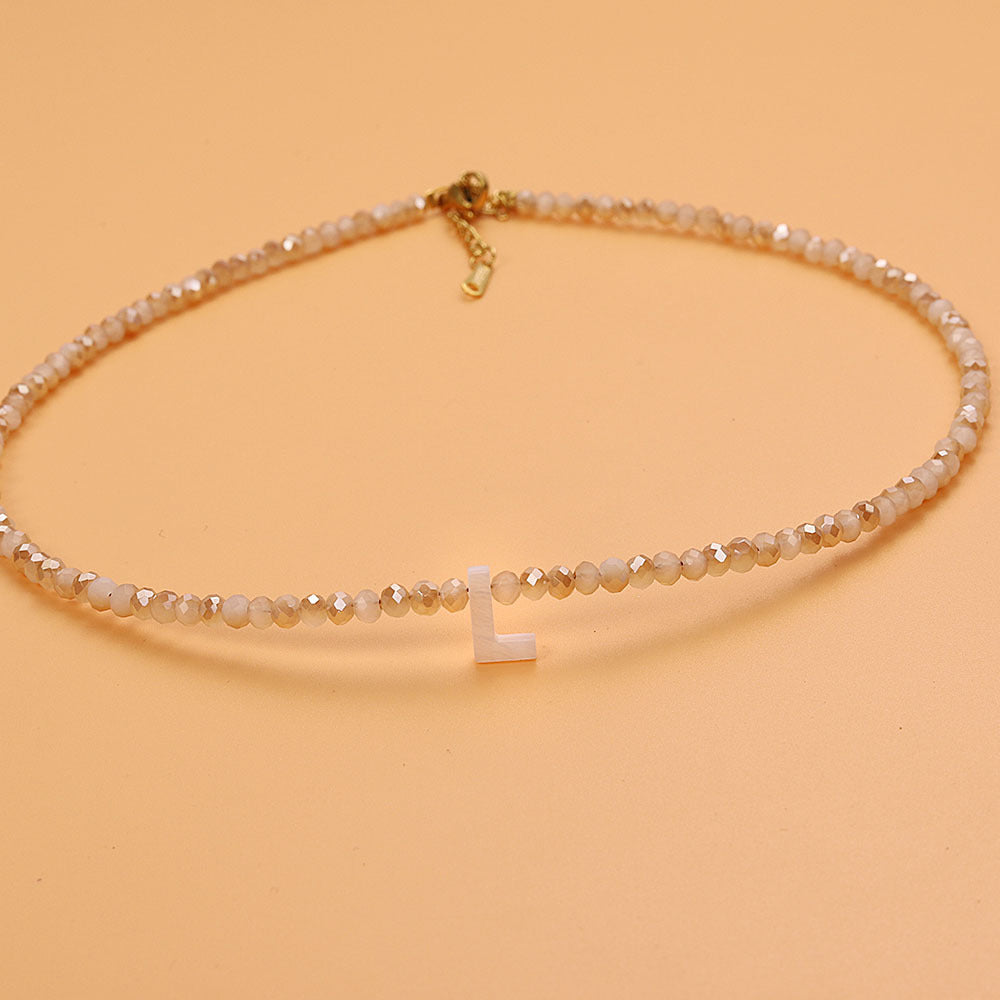 Collar con Piedras e Inicial