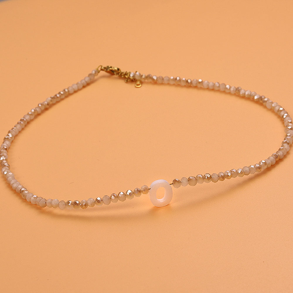 Collar con Piedras e Inicial