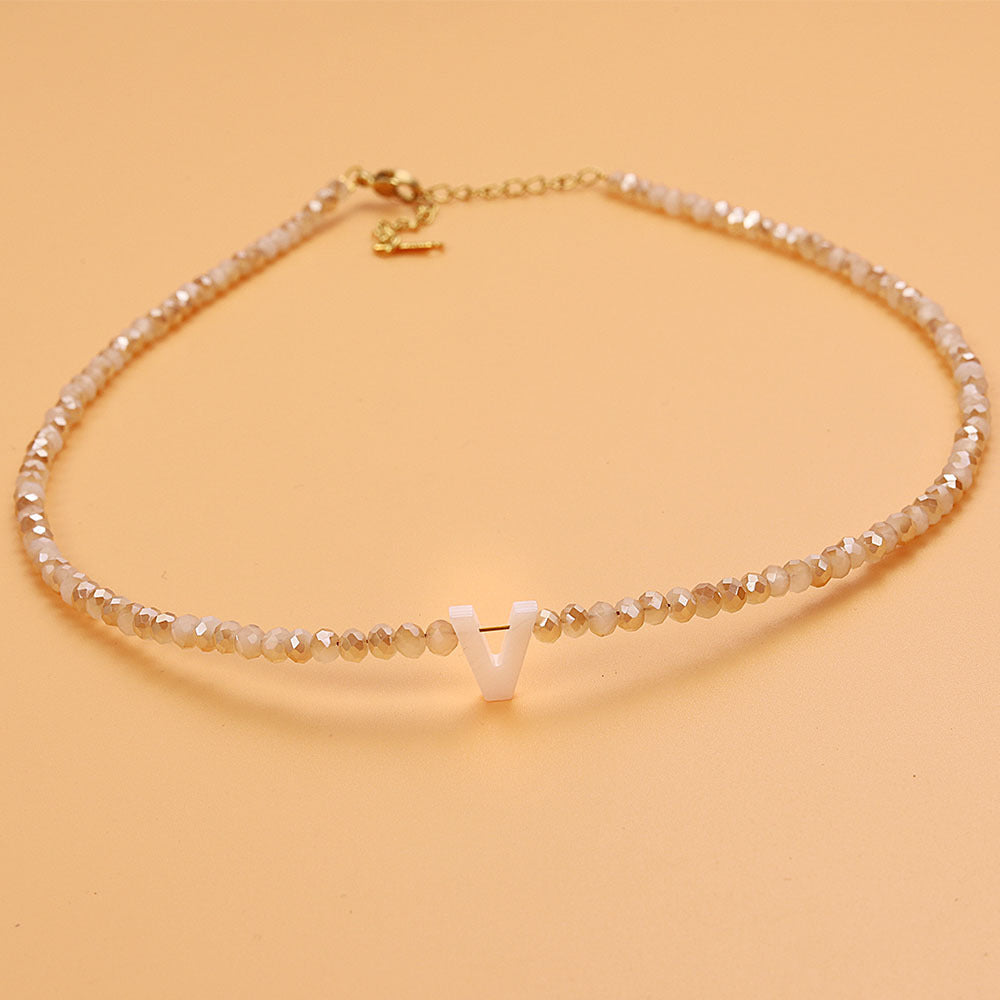 Collar con Piedras e Inicial