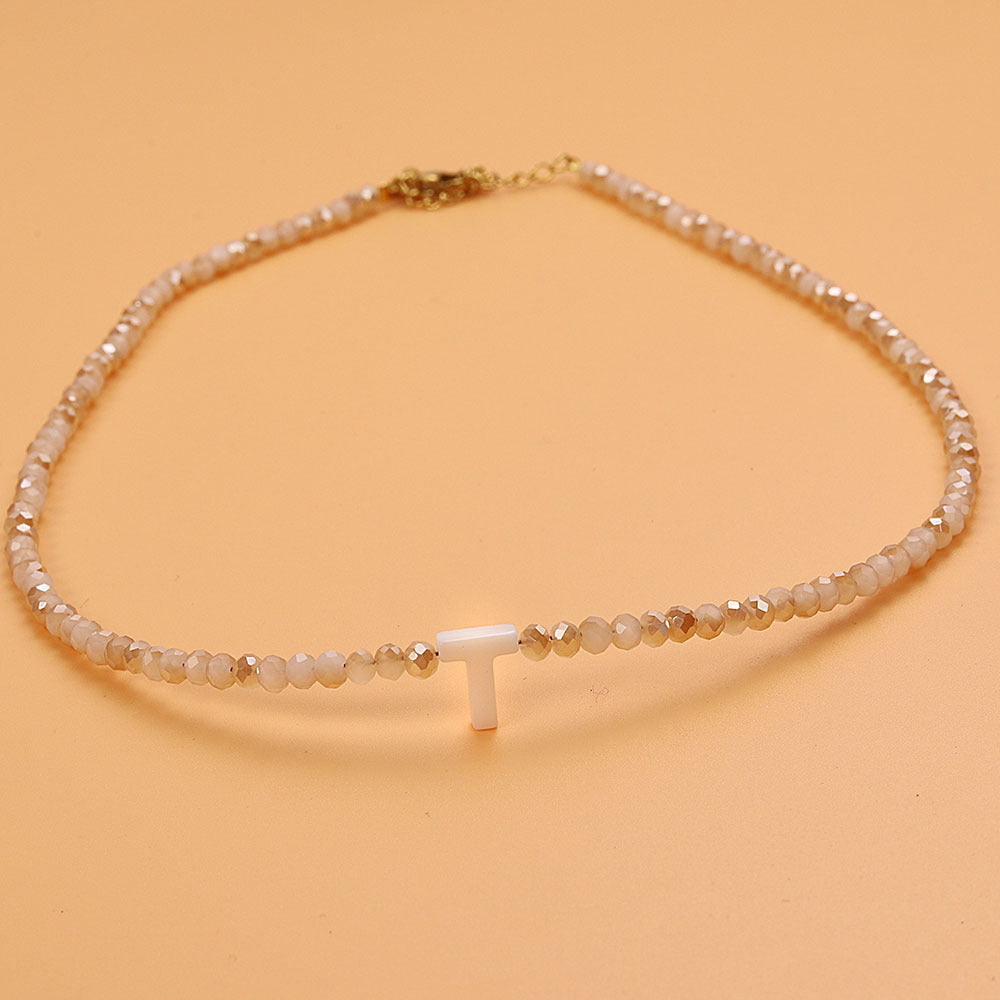 Collar con Piedras e Inicial