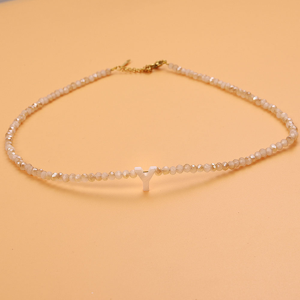 Collar con Piedras e Inicial