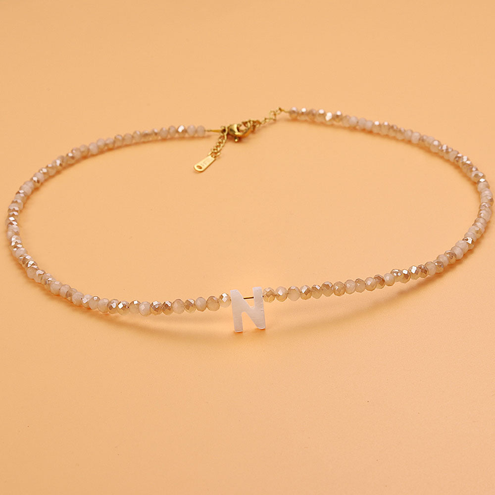 Collar con Piedras e Inicial