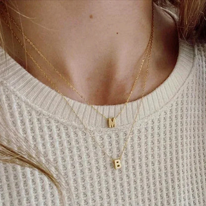 Collar Minimalista con Inicial
