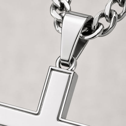 Cadena con Cruz de Plata
