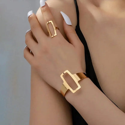 Set ajustable geométrico de pulsera y anillo rectangular