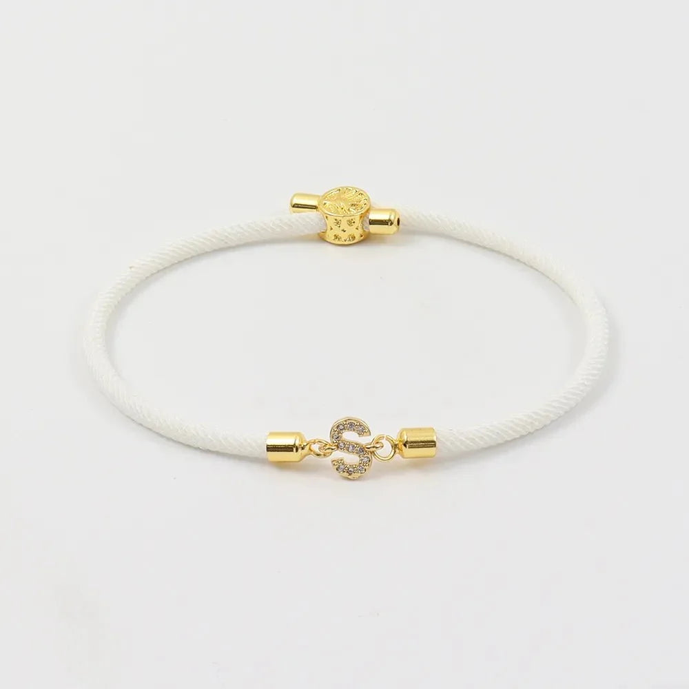 Pulseras ajustables con inicial