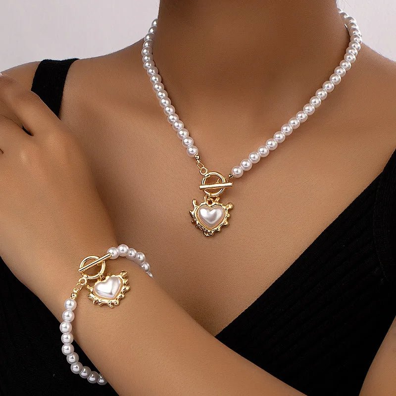 Set de 2 piezas de cuentas con corazón: pulsera y collar