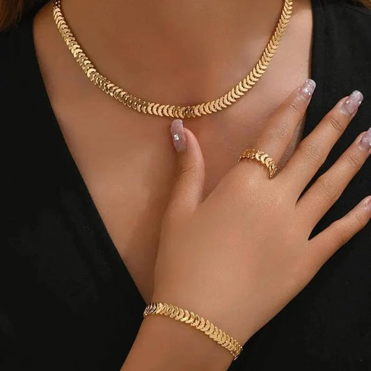 Set elegante de espiga: collar, pulsera y anillo
