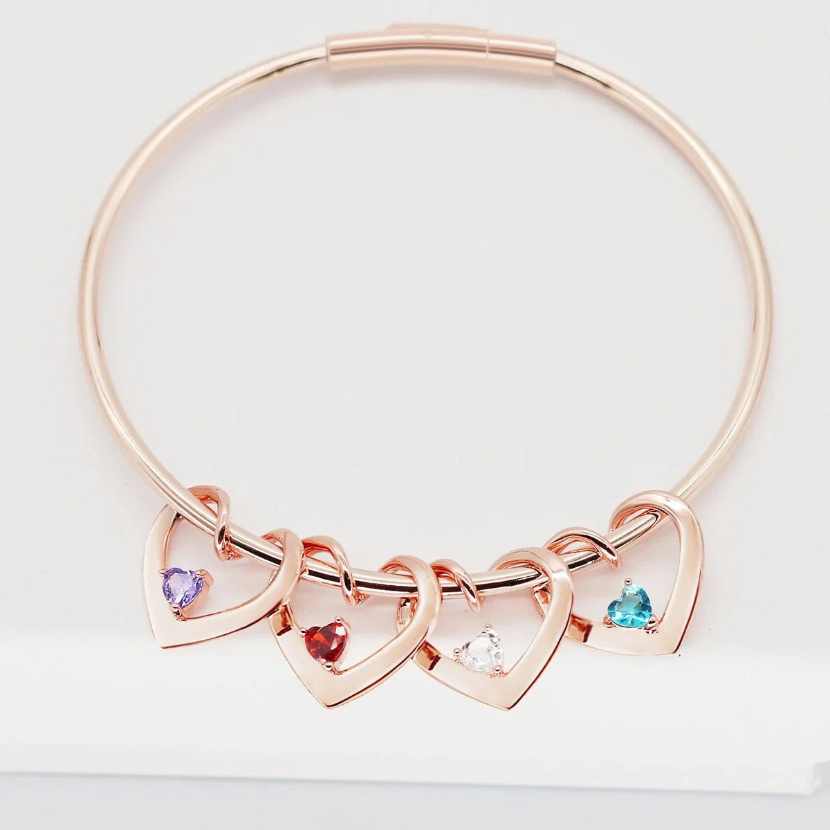 Set delicado con nombre, piedra de nacimiento y corazón: brazalete y collar