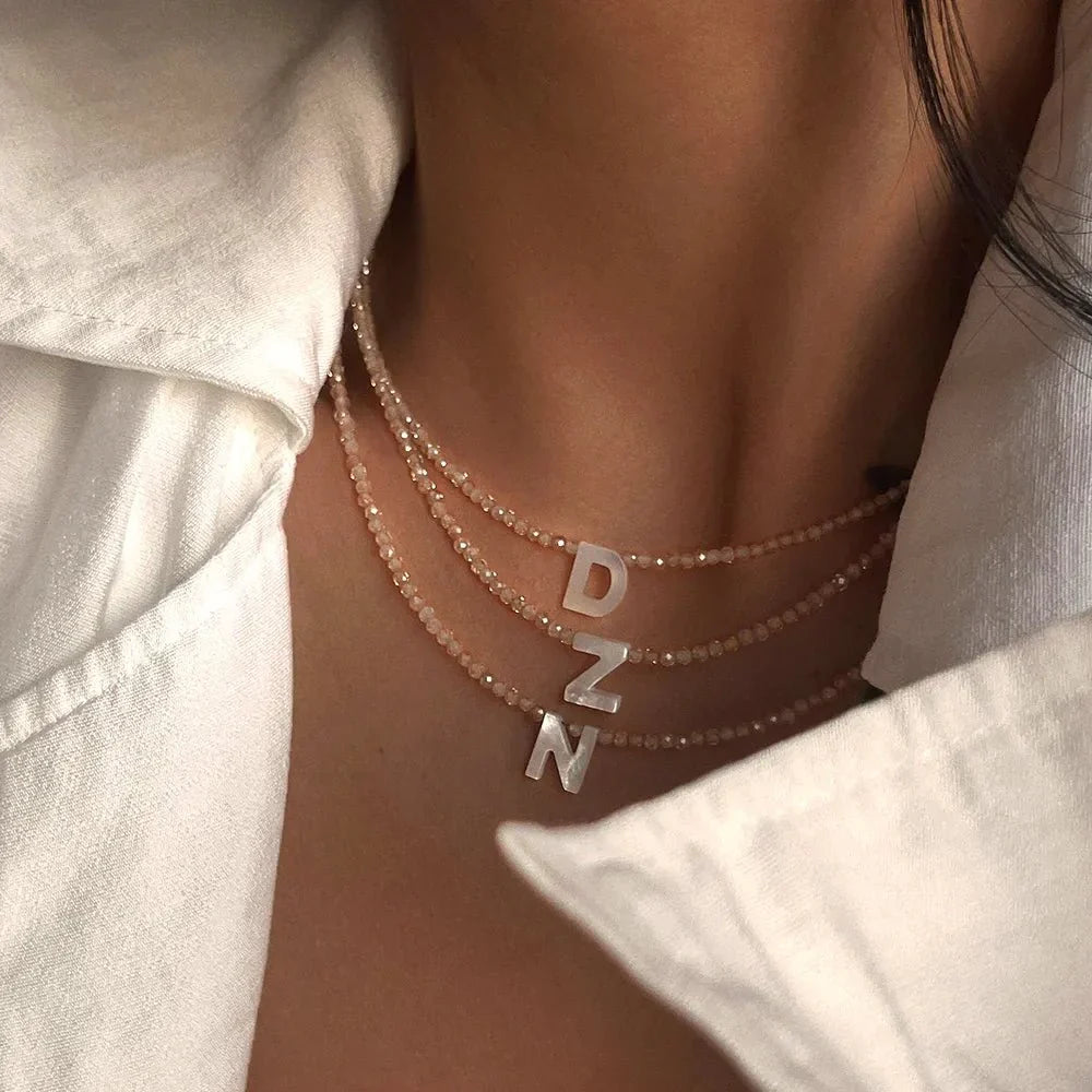 Collar con Piedras e Inicial