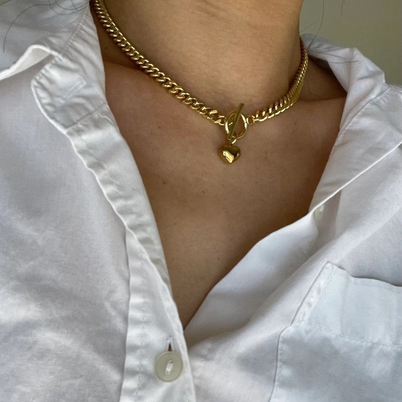 Collar Minimalista Retro con Colgante de Corazón