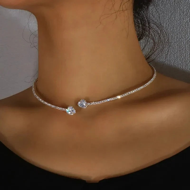 Choker Abierto de Corazón con Brillo