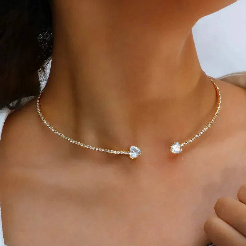 Choker Abierto de Corazón con Brillo
