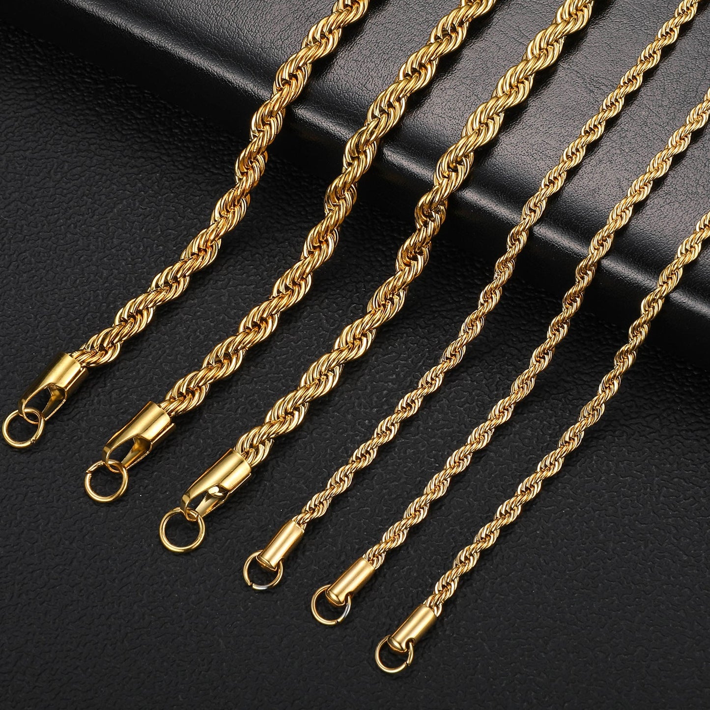 Collar de Cadena Twist en Acero Inoxidable