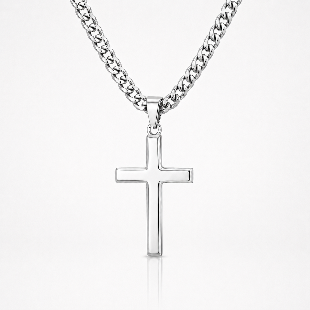 Cadena con Cruz de Plata